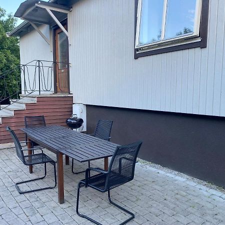 Cheerful Three Room Villa At Stroemstad City Center Extérieur photo
